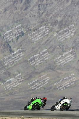 media/Dec-07-2025-CVMA (Sun) [[3e7d2de5dc]]/Race 9-Formula UL Shootout/